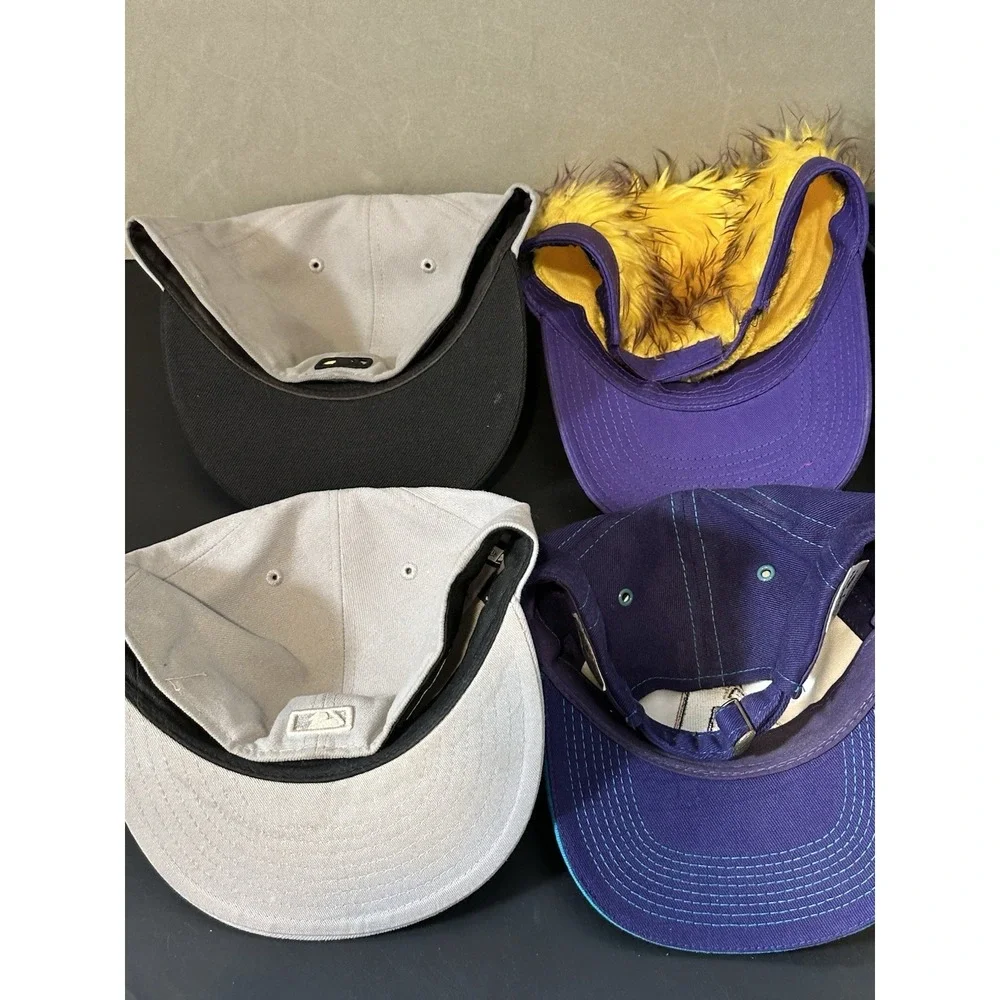 professional sports Hats‎ Lot